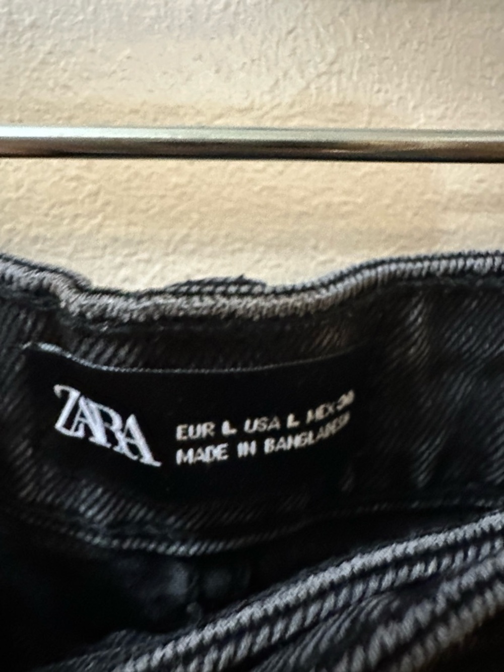 Zara Black Denim Skirt - Picture 3 of 5